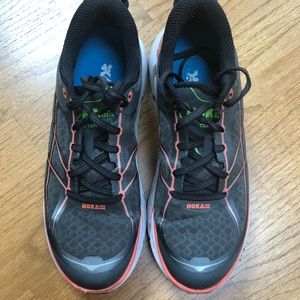 Hoka One Clifton2 Womens Size 9.5